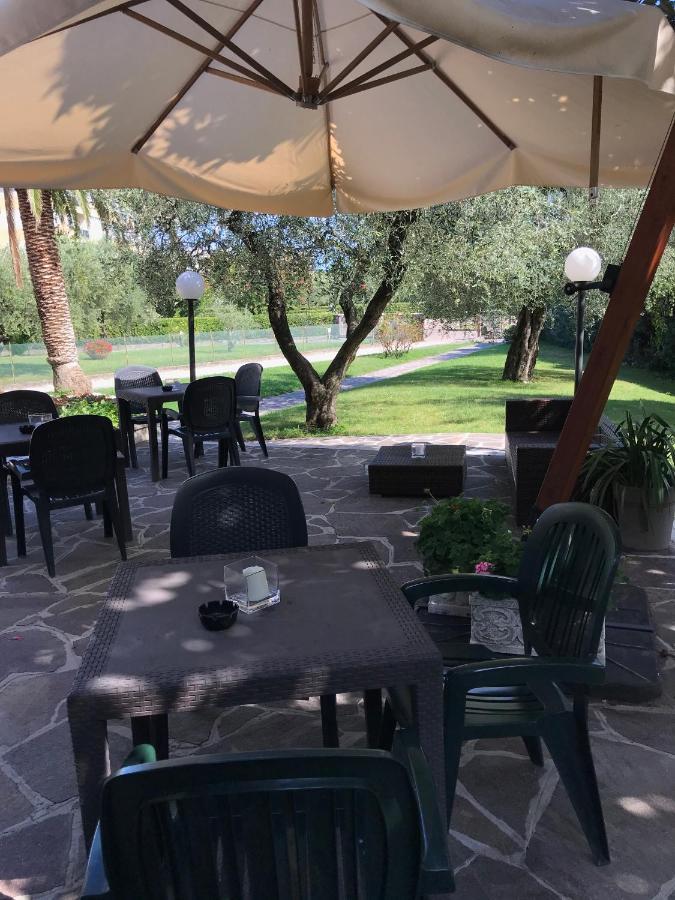 Albergo Villa Angela Тосколано-Мадерно Экстерьер фото