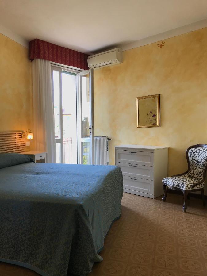Albergo Villa Angela Тосколано-Мадерно Экстерьер фото